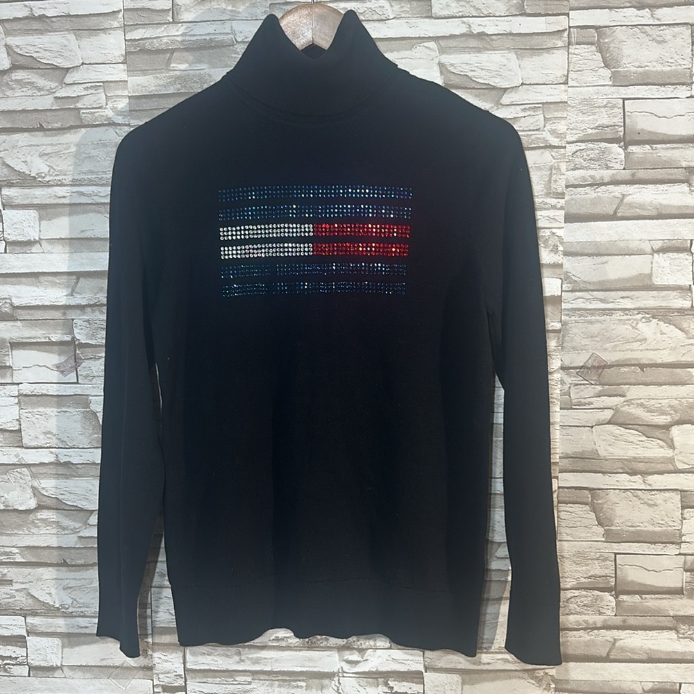 Tommy Hilfiger Small Black USA Flag Turtleneck Sweater